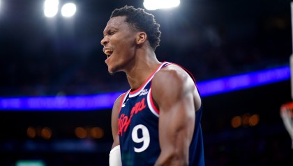 开云-马瑟林：我最后是为新秀队友佩杜拉抢比赛用球 他得到NBA生涯首分